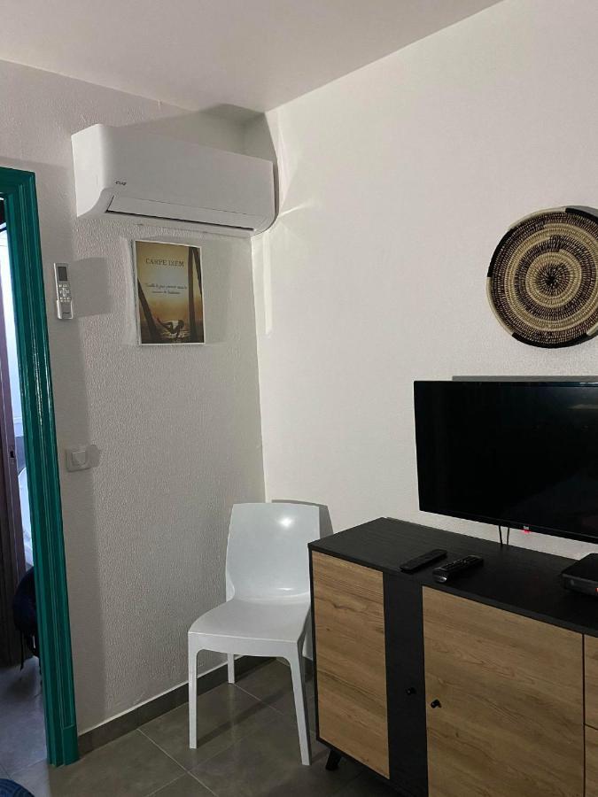 Carpediem Apartment แซงต์-ฟรองซัวส์ ภายนอก รูปภาพ